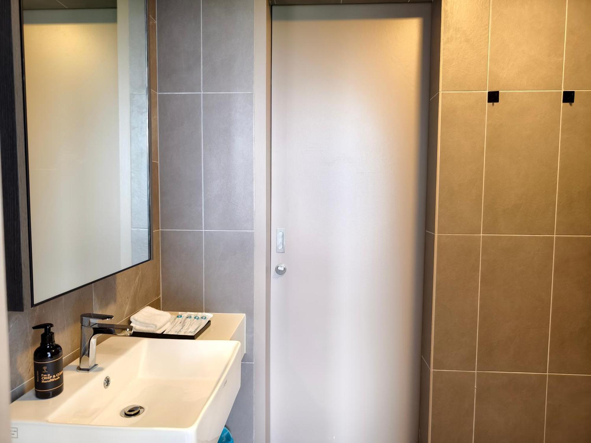 Mossaz Suites Empire City By Starwood Petaling Jaya Exterior photo