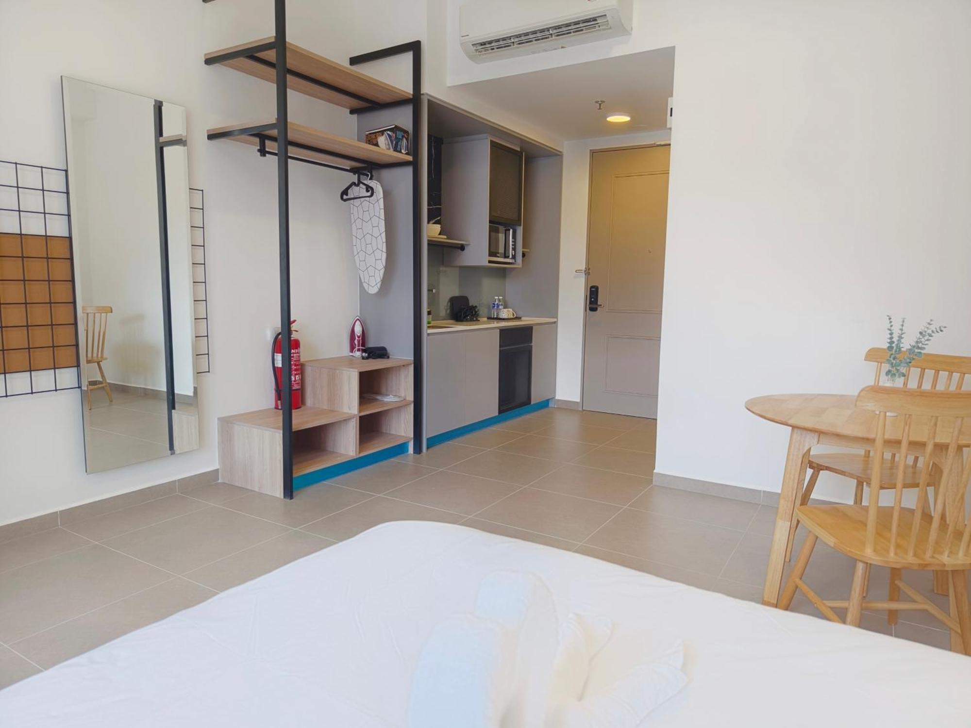 Mossaz Suites Empire City By Starwood Petaling Jaya Exterior photo